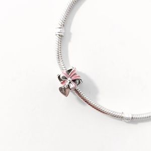 Pandora Wrapped With Love Present Charm